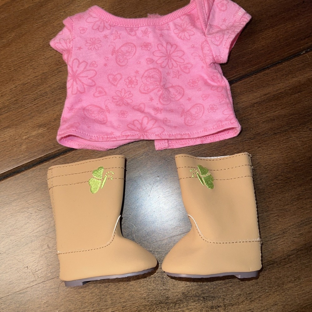 American Girl Doll TRULY ME TRUE SPIRIT pink BUTTERFLY SHIRT TOP & BOOTS